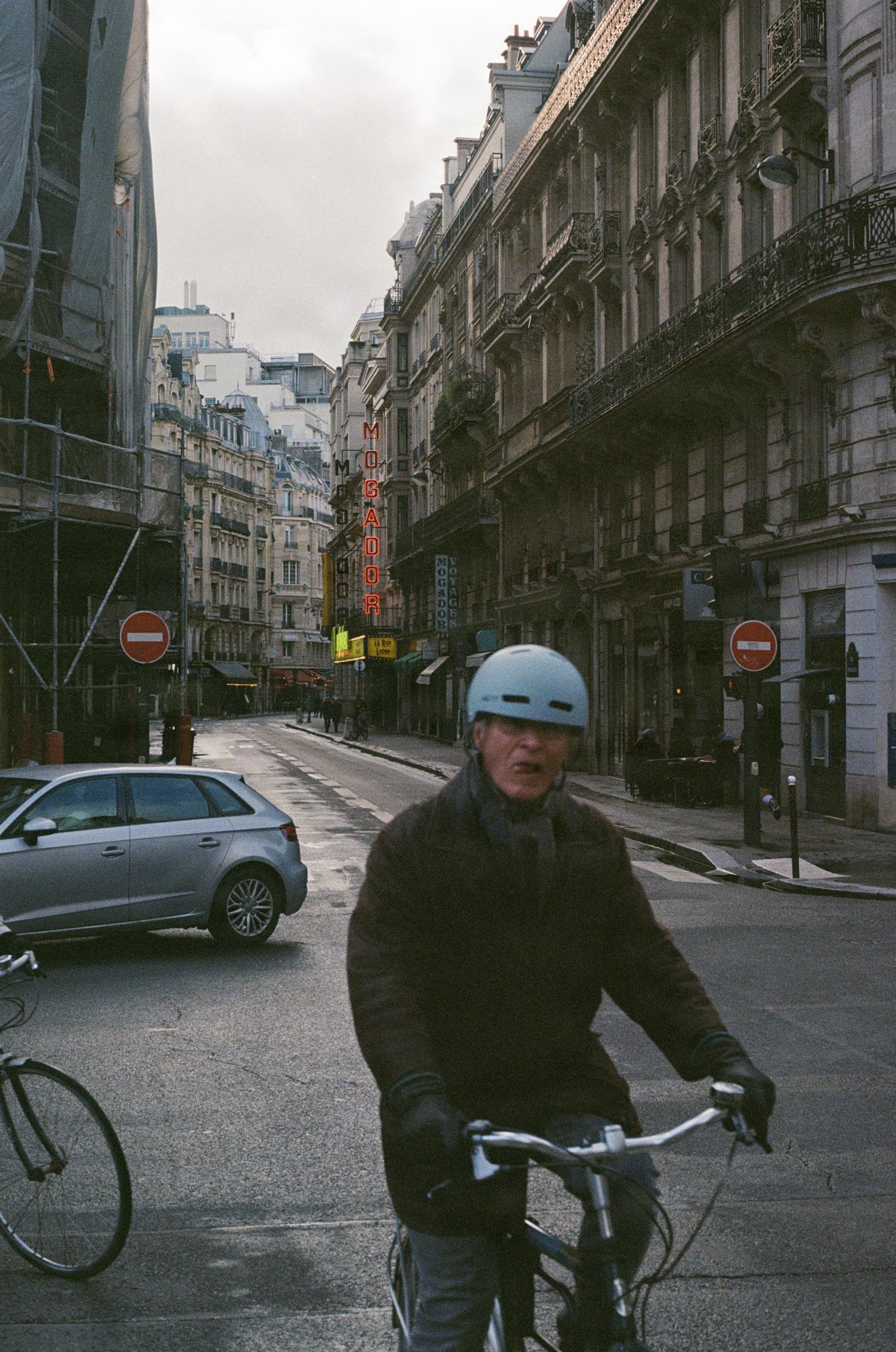 210304900012_12.jpg